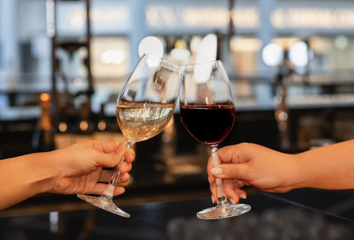 特拉斯街元素社交女士之夜